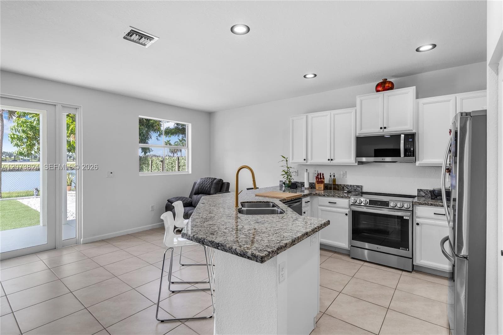 11938 SW 253rd Ter photo 12