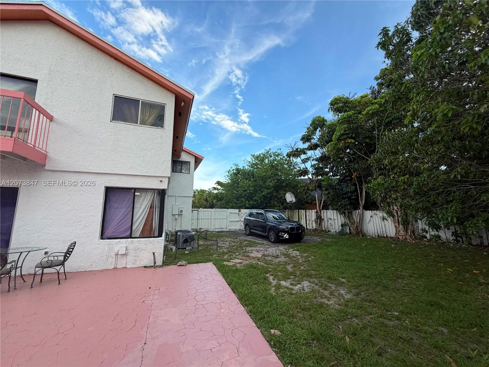 633 NE 204th Ln #633 photo 3