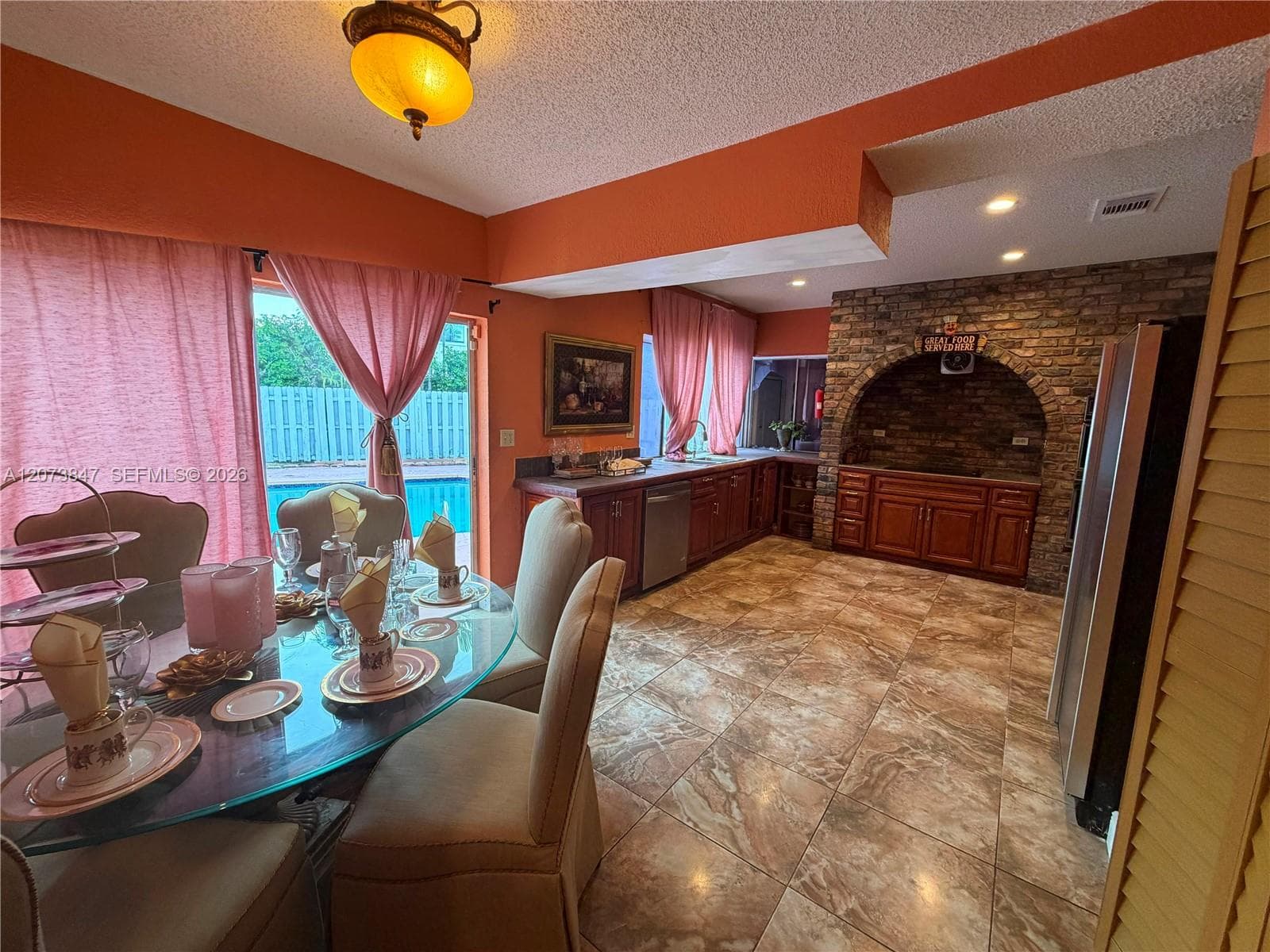 633 NE 204th Ln #633 photo 8