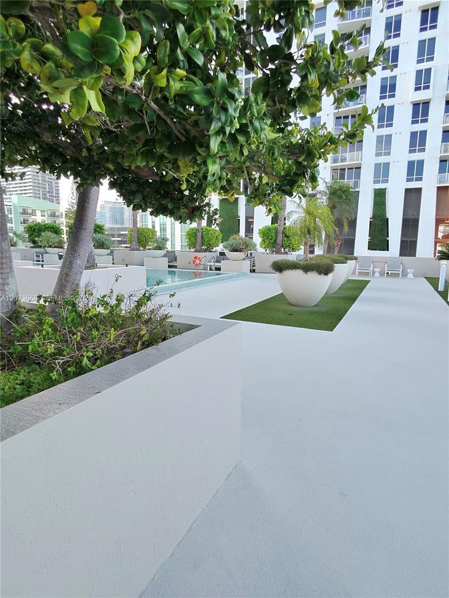 Bay House · #604 in Miami - Photo 49