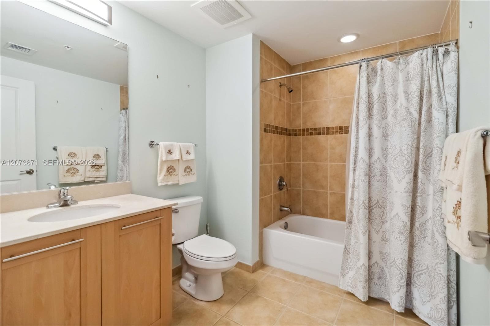 NURIVER LANDING CONDO · #1214 in Fort Lauderdale - Photo 18
