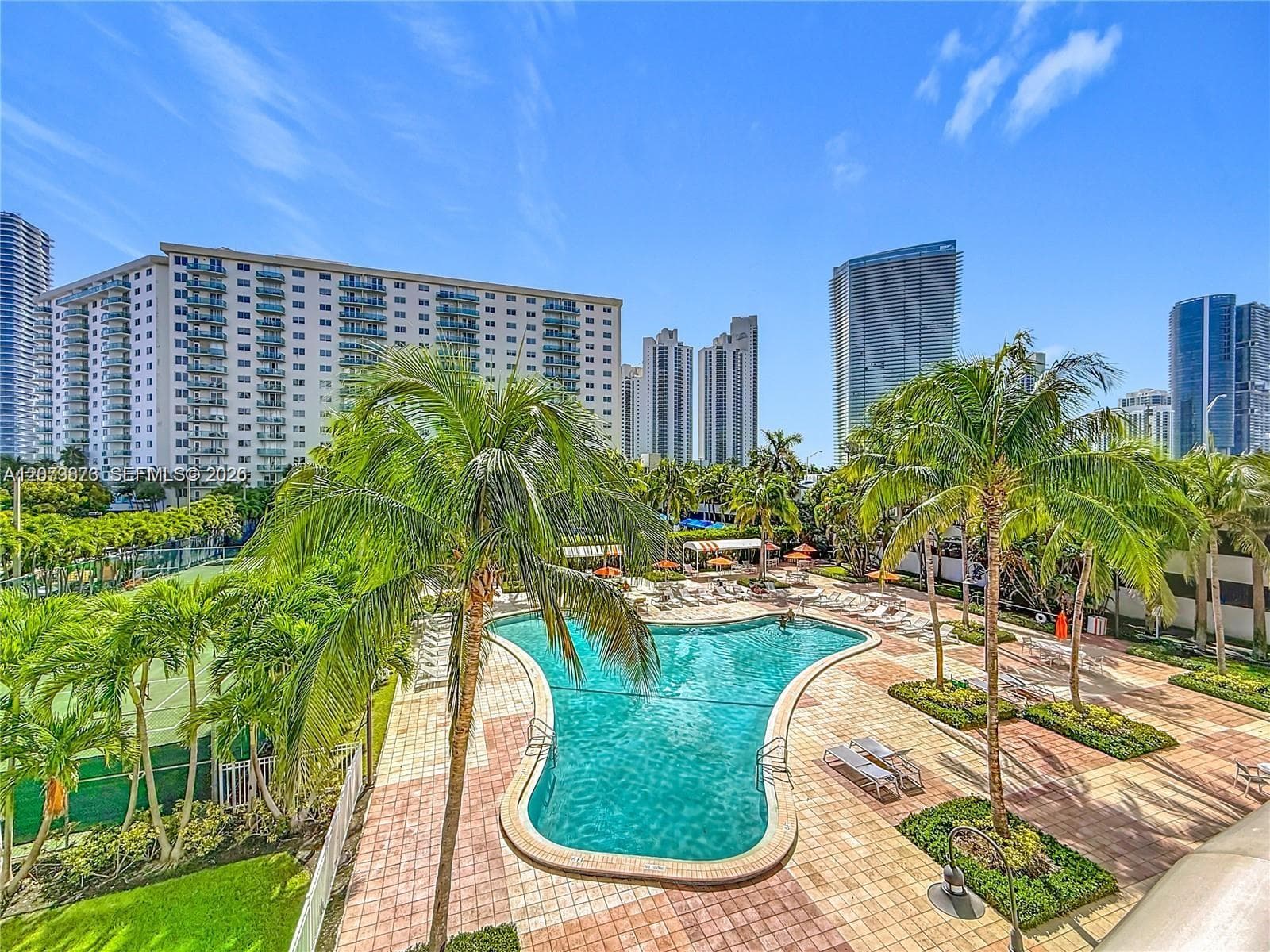 OCEANVIEW BUILDING B COND · #308 in Sunny Isles Beach - Photo 3