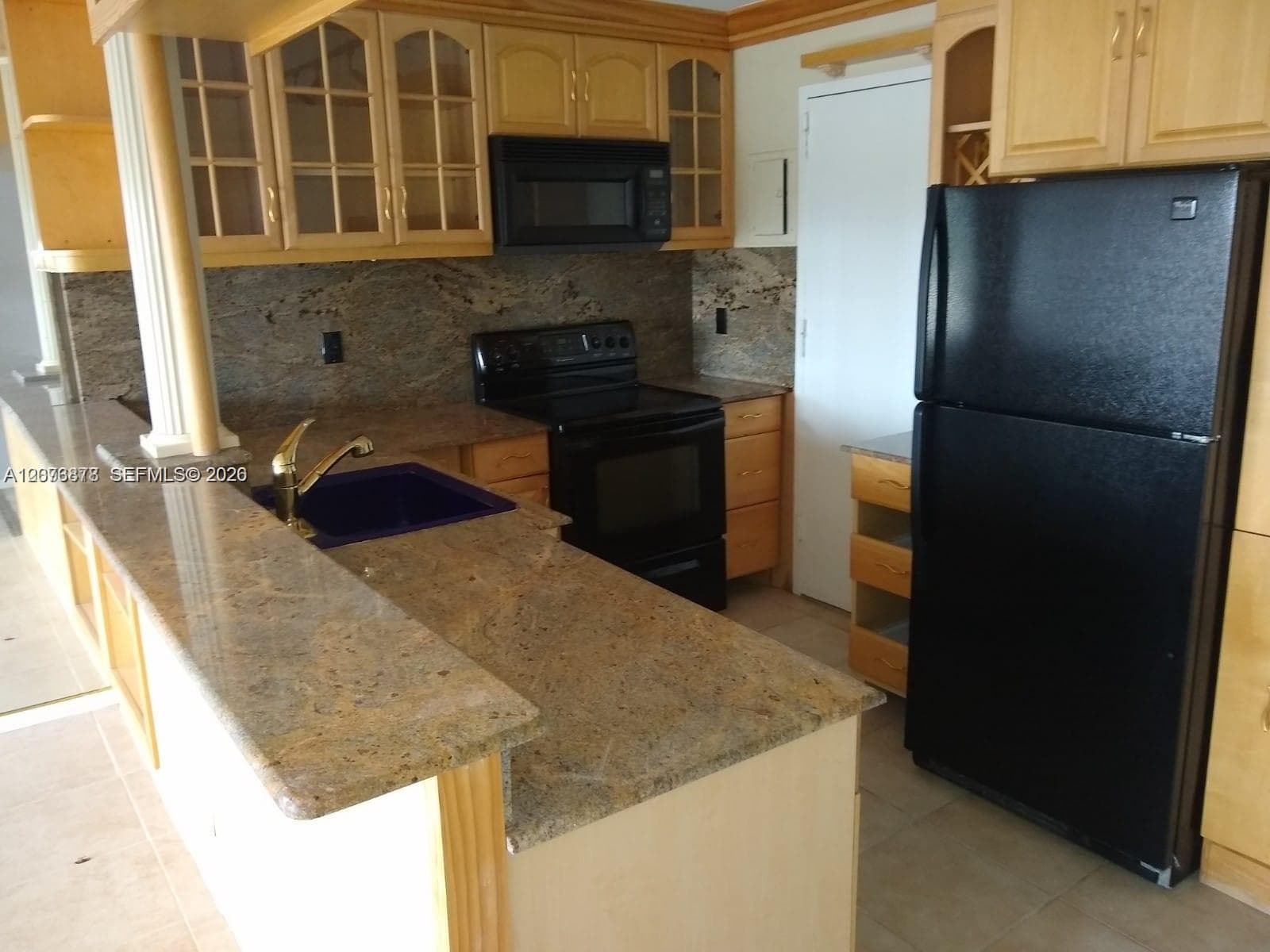 OCEAN VIEW TOWERS CONDO · #211 in Hallandale Beach - Photo 14