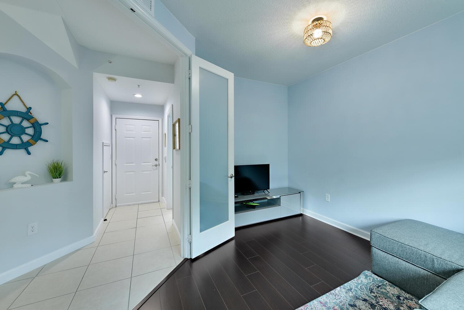 Bedroom/Den
