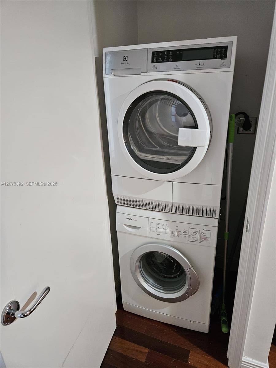 TURNBERRY VLG NO TOWER CO · #302 in Aventura - Photo 32