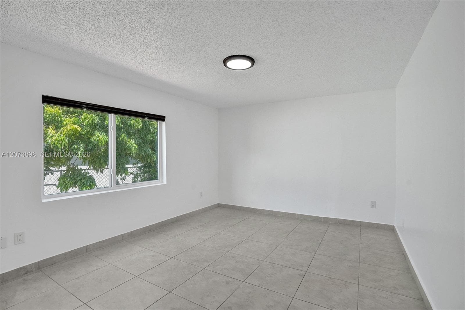 12701 SW 80th St photo 16
