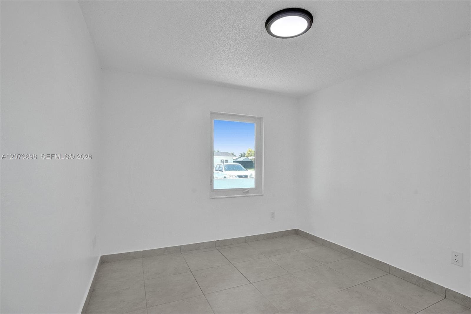 12701 SW 80th St photo 22