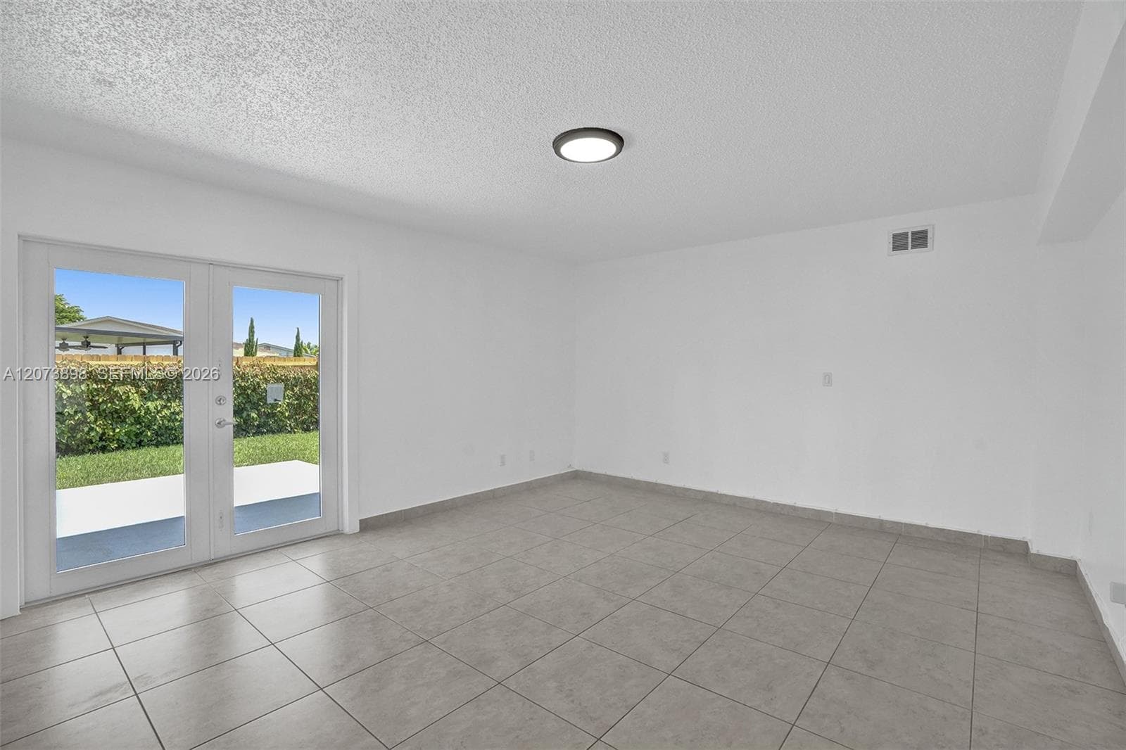 12701 SW 80th St photo 25