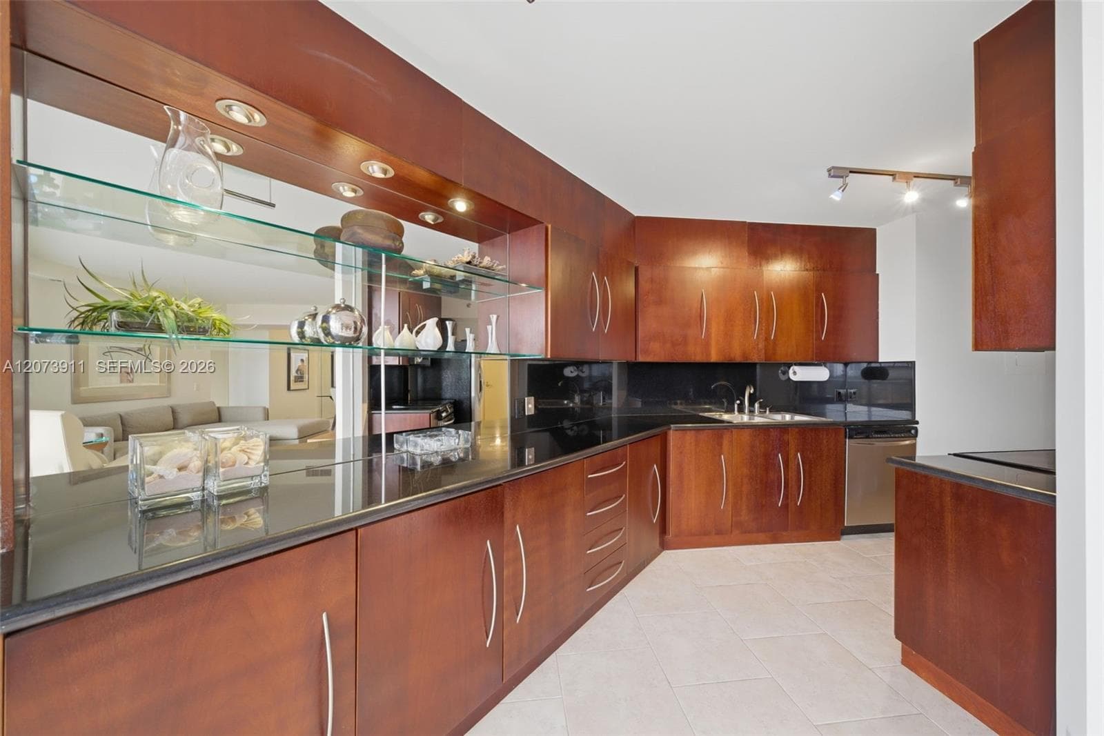PORTSVIEW @ THE WATERWAYS · #1115 in Aventura - Photo 5