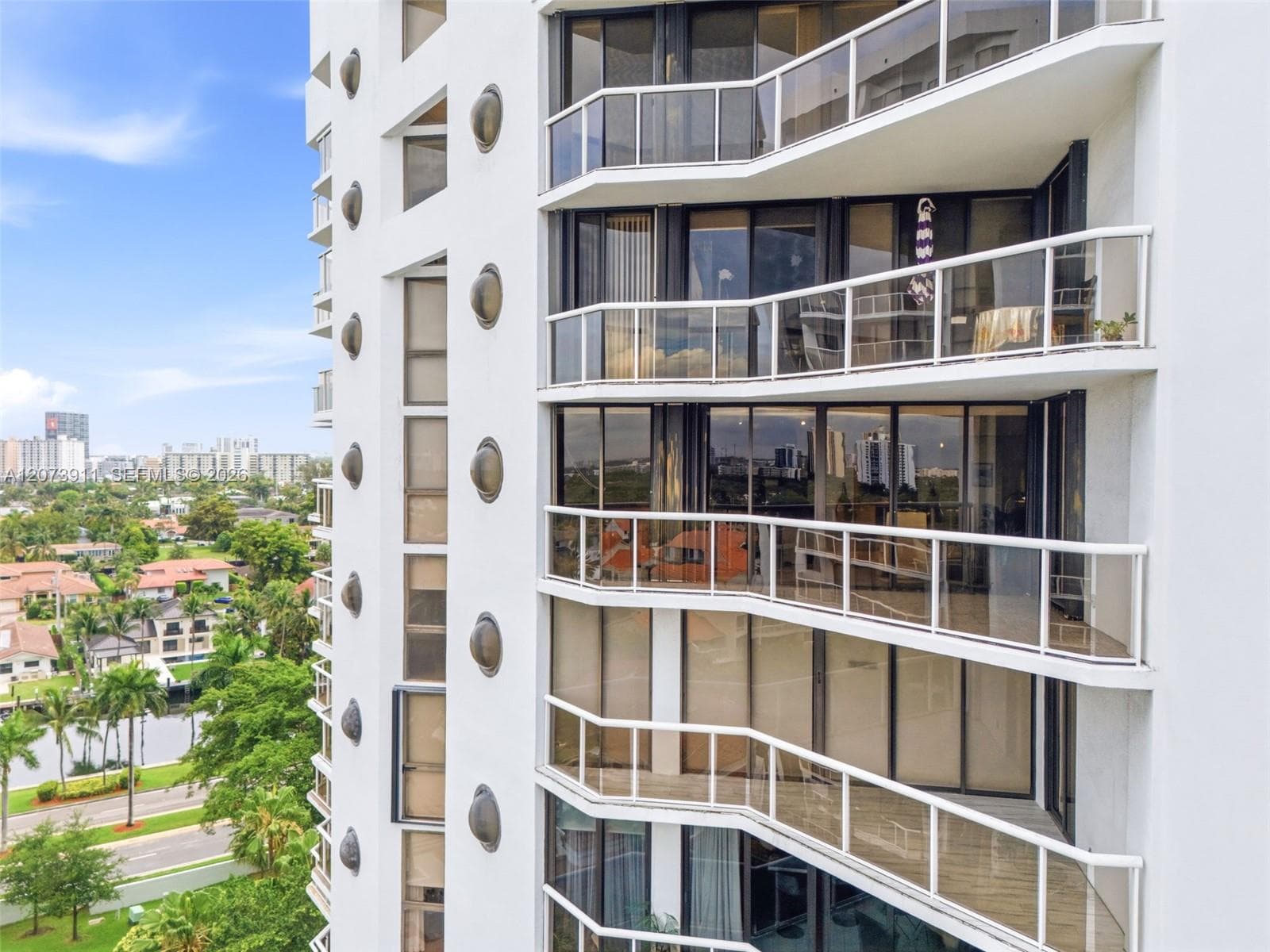PORTSVIEW @ THE WATERWAYS · #1115 in Aventura - Photo 33