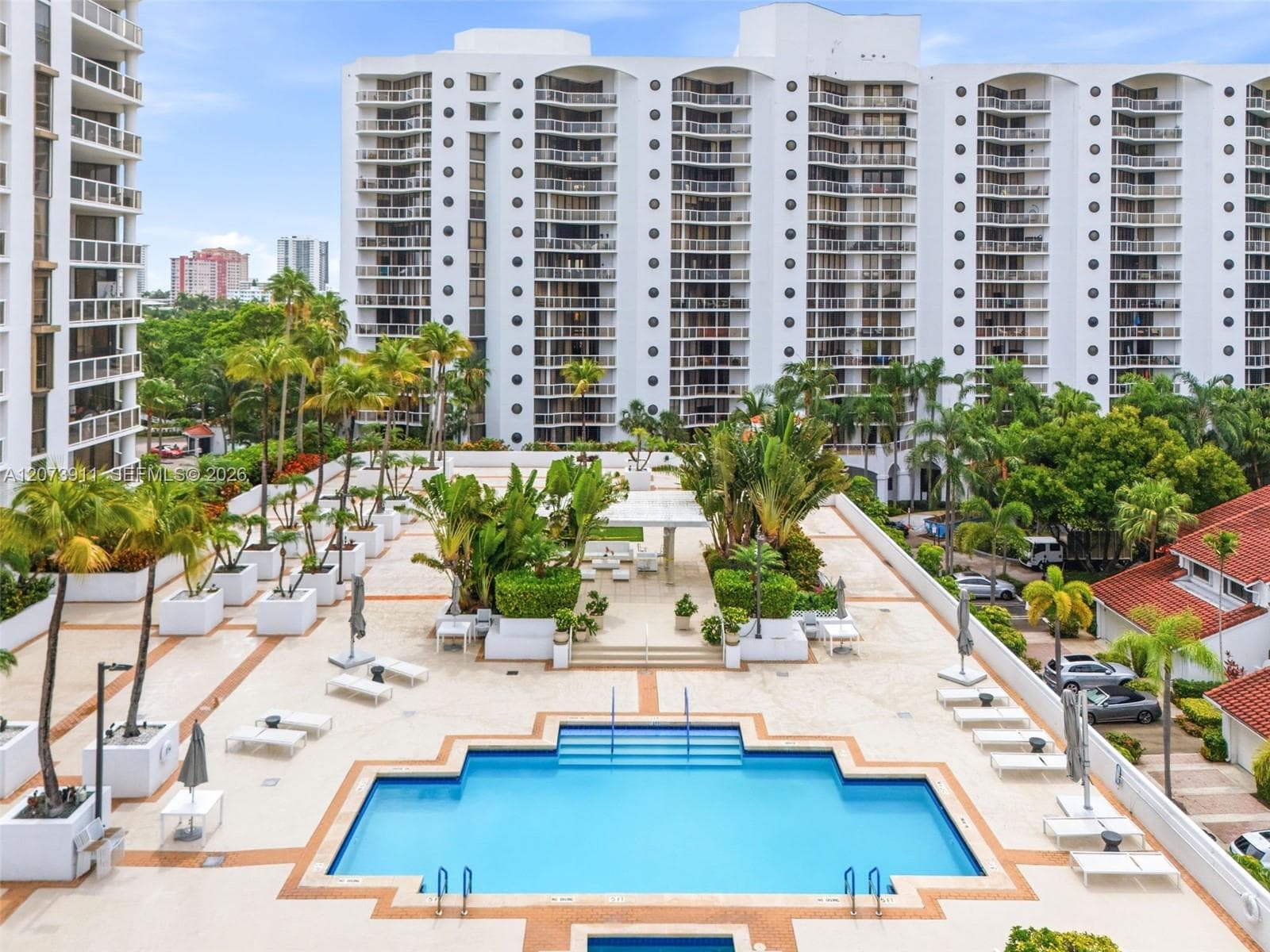 PORTSVIEW @ THE WATERWAYS · #1115 in Aventura - Photo 37