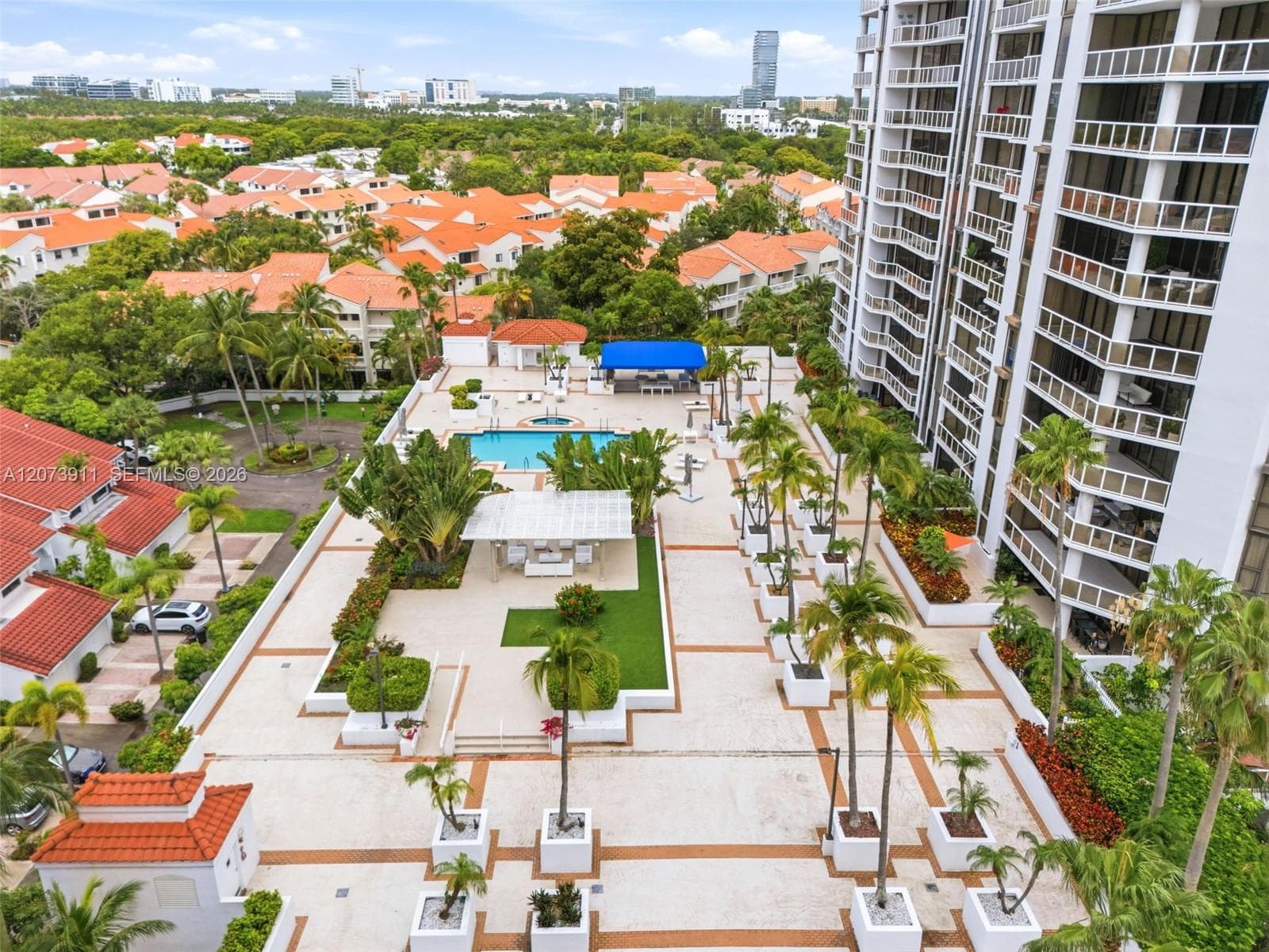 PORTSVIEW @ THE WATERWAYS · #1115 in Aventura - Photo 35