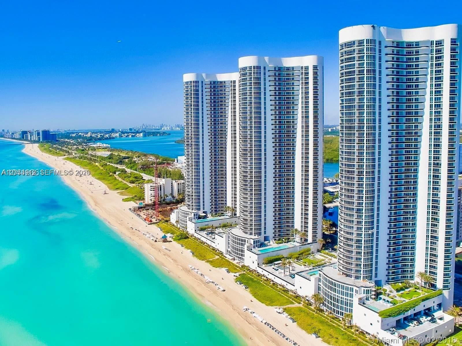 BEACH CLUB TWO CONDO · #2108 in Hallandale Beach - Photo 1