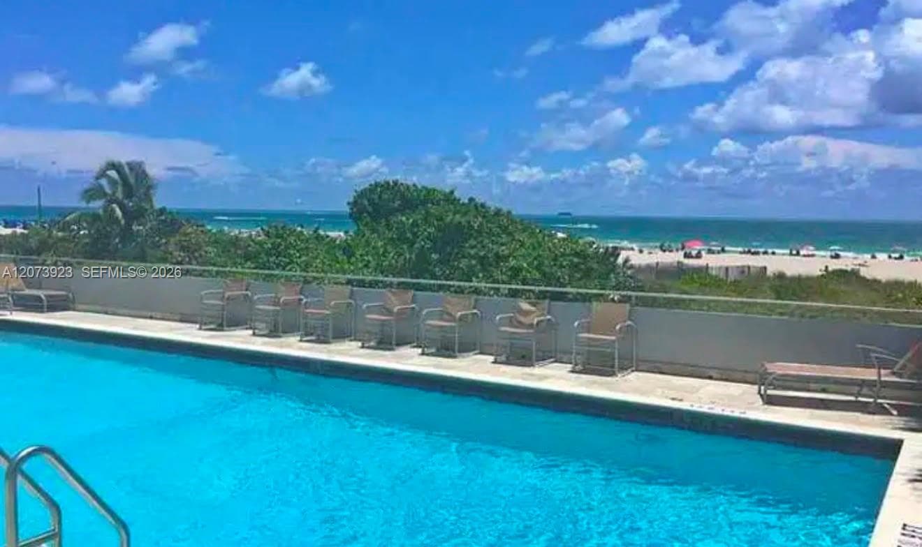 ROYAL ATLANTIC CONDO · #219 in Miami Beach - Photo 10