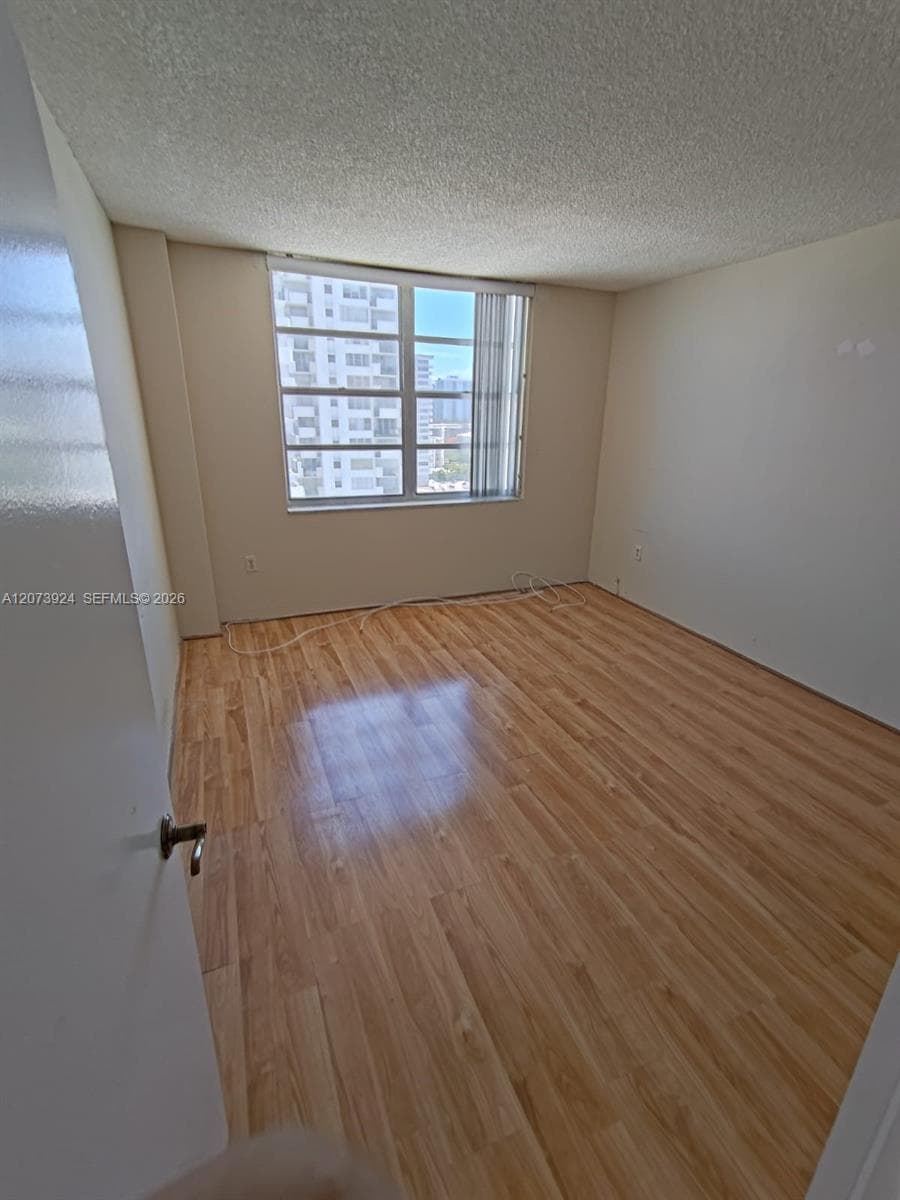 COMMODORE PLAZA CONDO · #1402 in Aventura - Photo 8