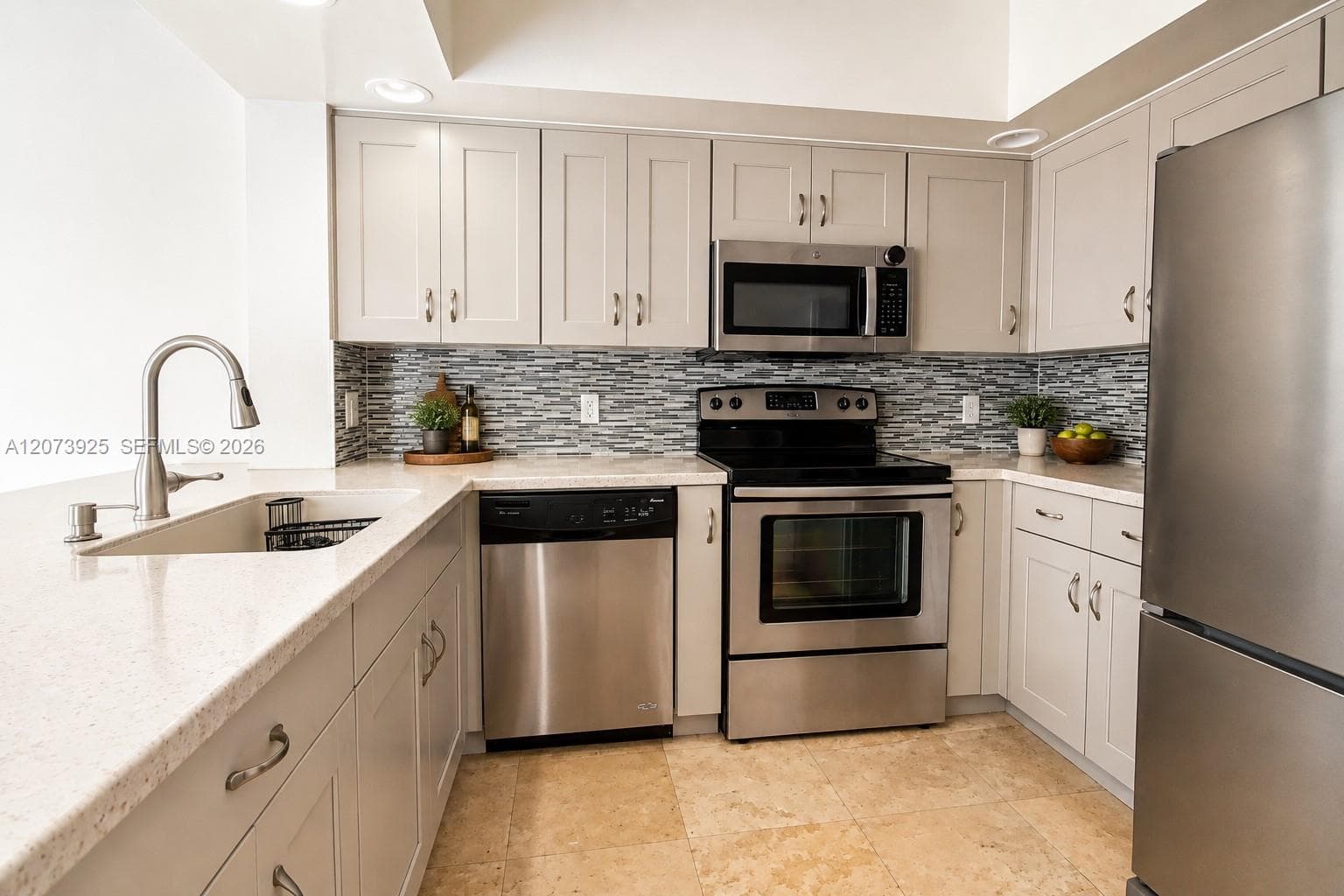 Waverly · #703 in Fort Lauderdale - Photo 4