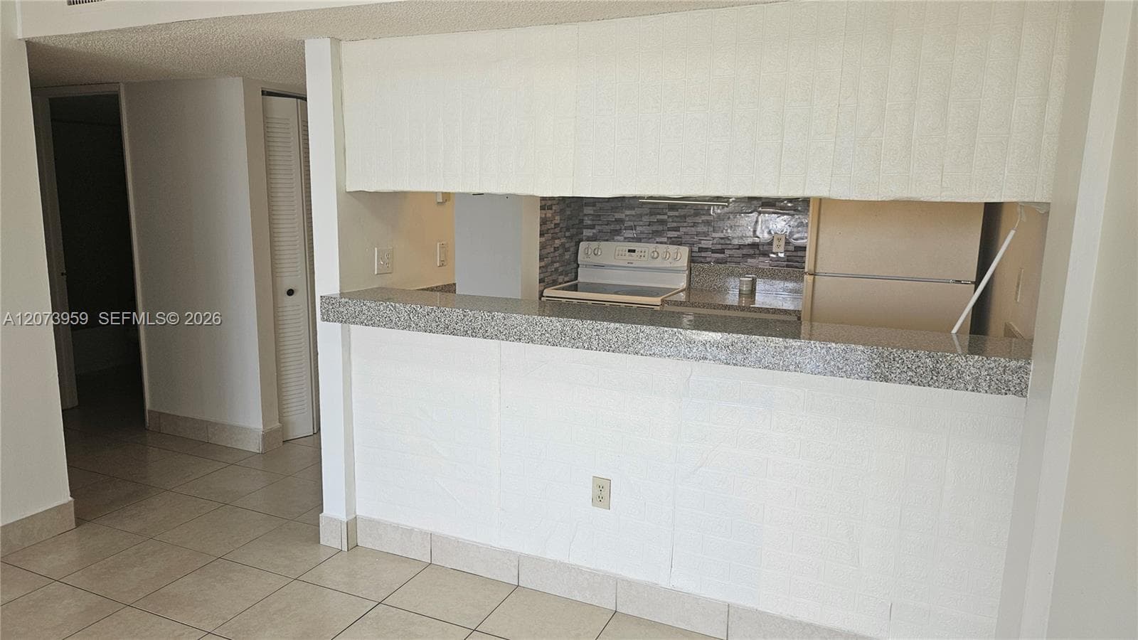 PEPPERMILL KENDALE LKS W · #A411 in Miami - Photo 4