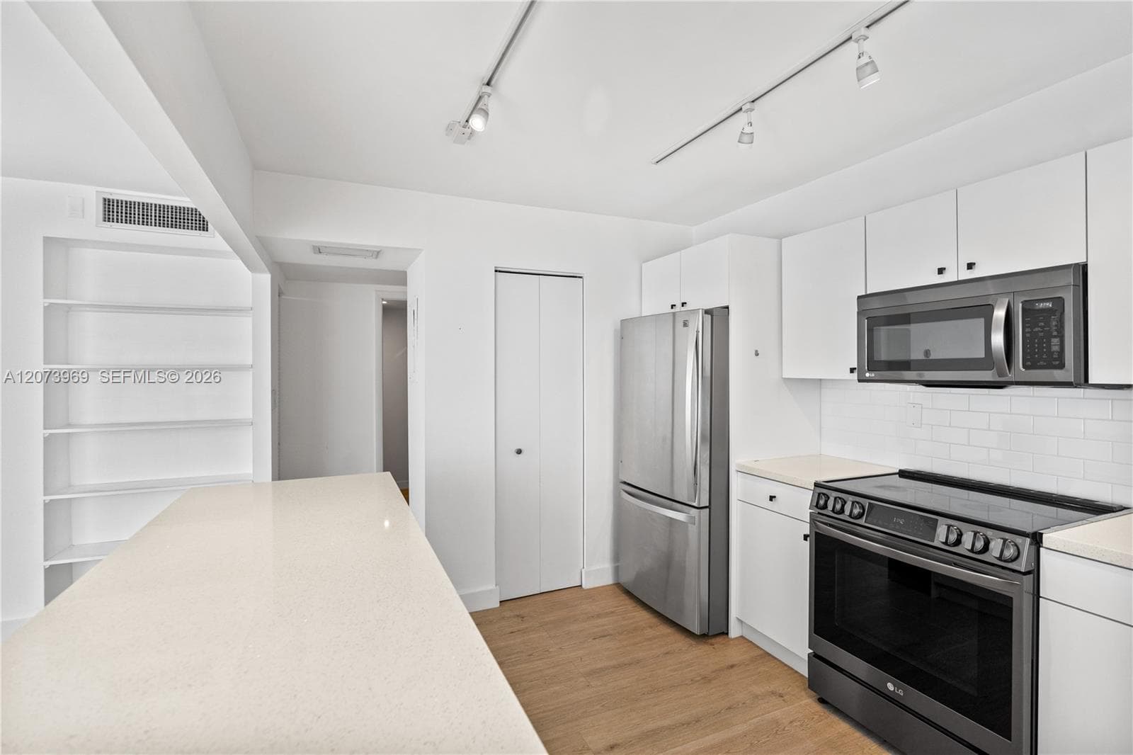 COLONY BAY HARBOR APTS CO · #2A in Bay Harbor Islands - Photo 13