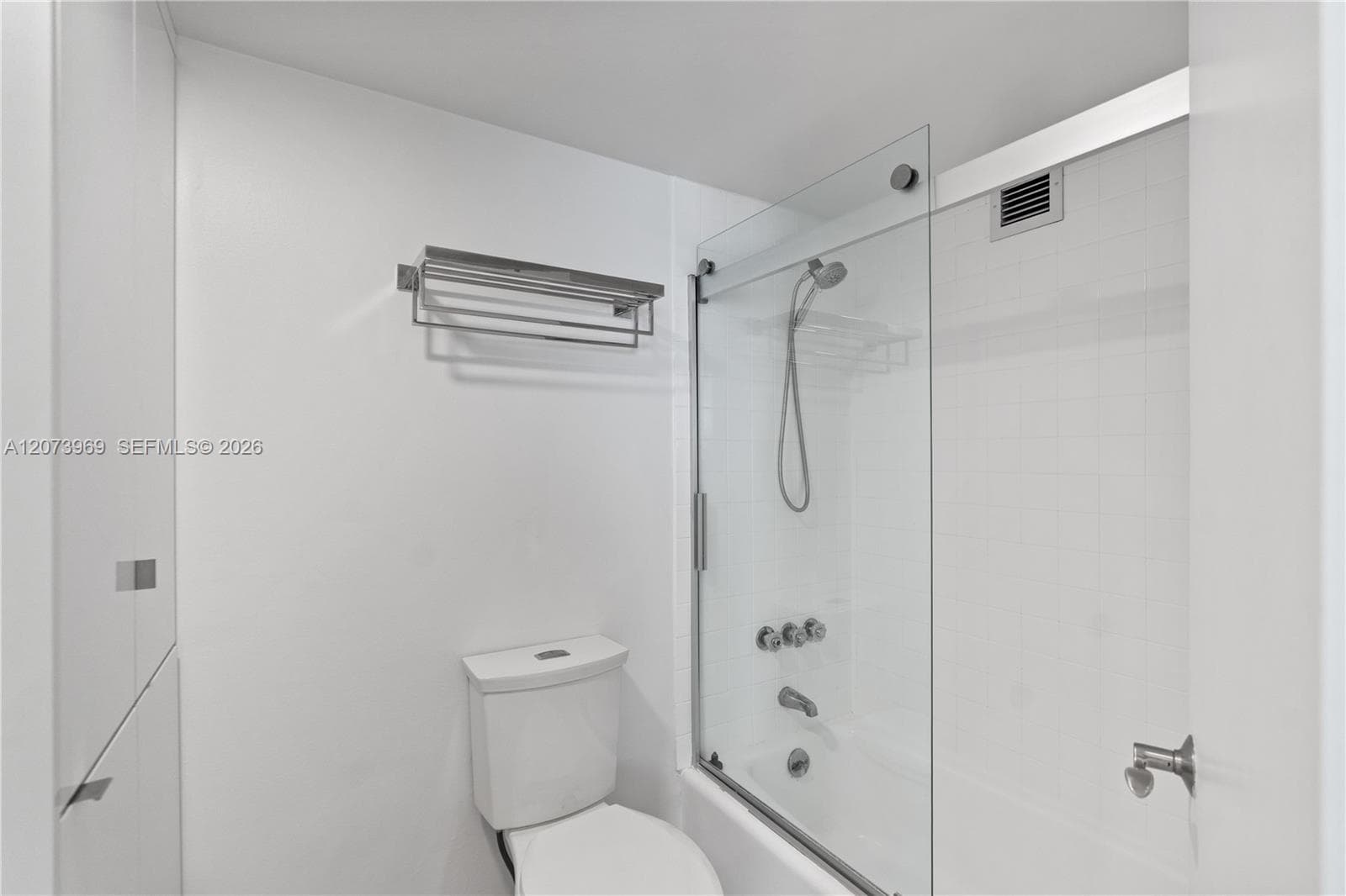 COLONY BAY HARBOR APTS CO · #2A in Bay Harbor Islands - Photo 26