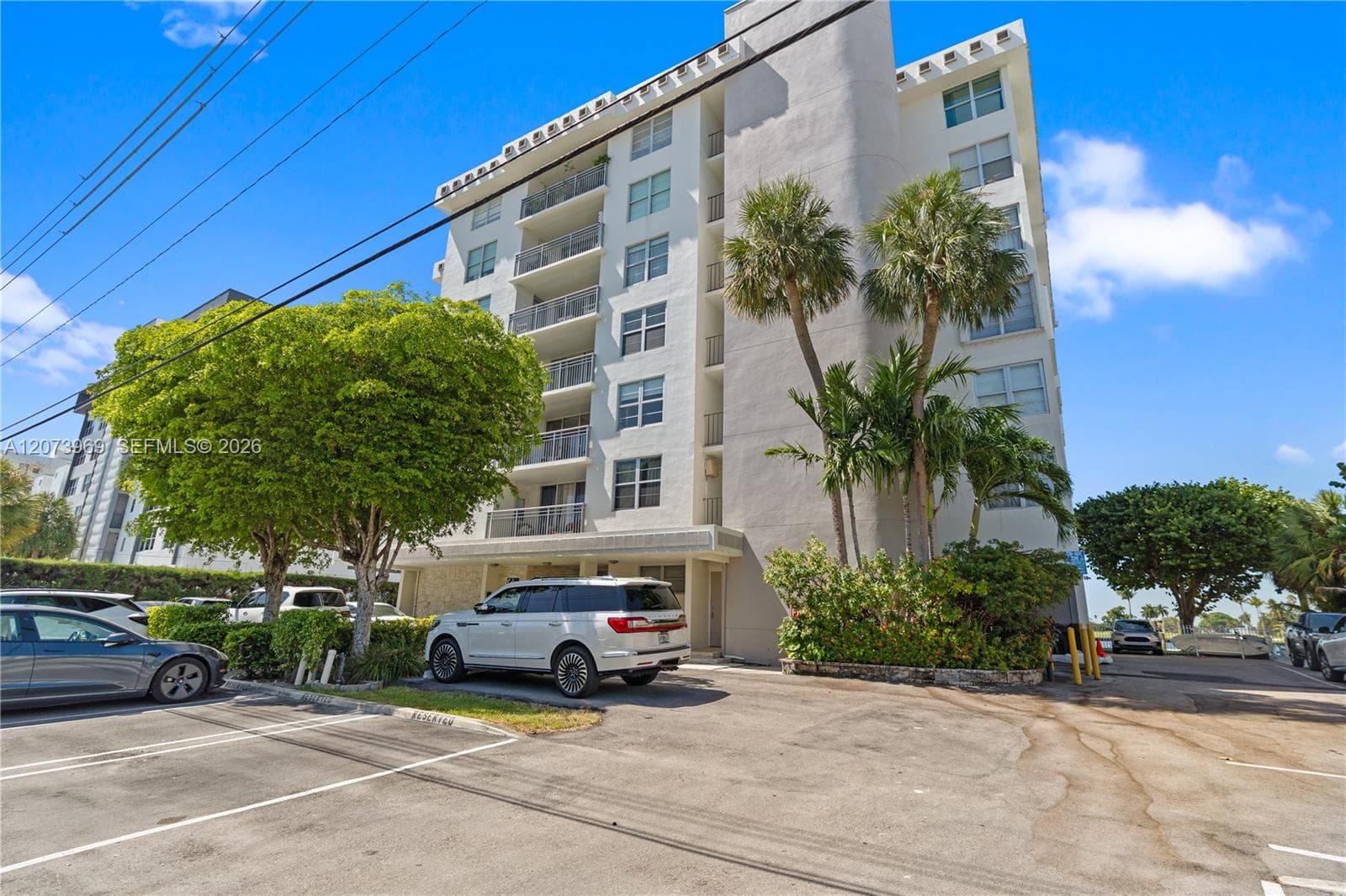 COLONY BAY HARBOR APTS CO · #2A in Bay Harbor Islands - Photo 34