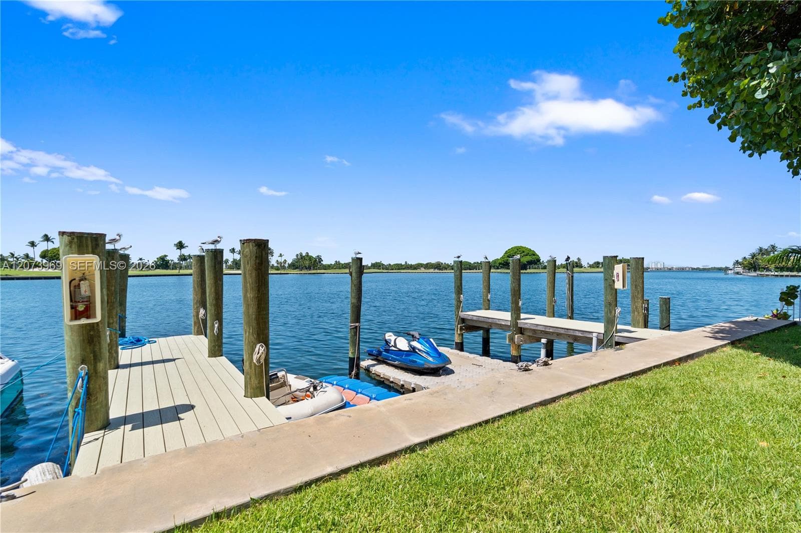 COLONY BAY HARBOR APTS CO · #2A in Bay Harbor Islands - Photo 44