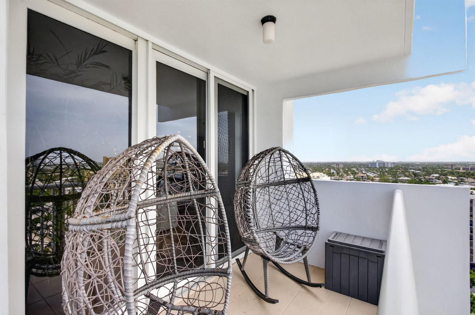 54-web-or-mls-1370-0421