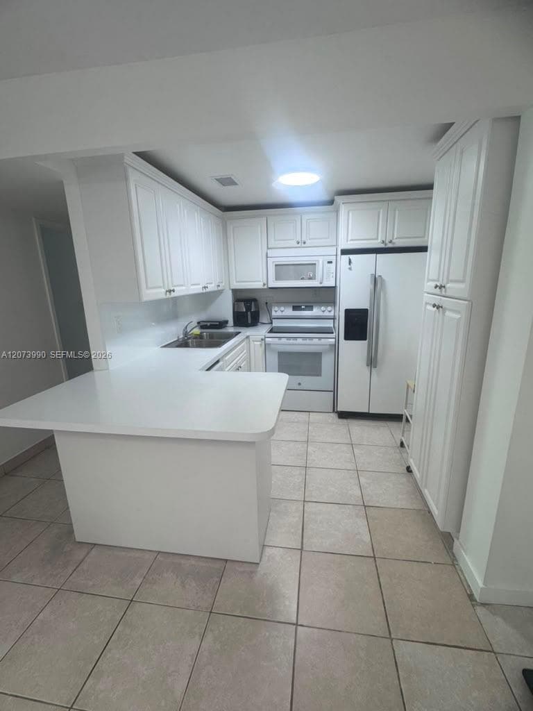 Chelsea Bayview · #422 in Hallandale Beach - Photo 2