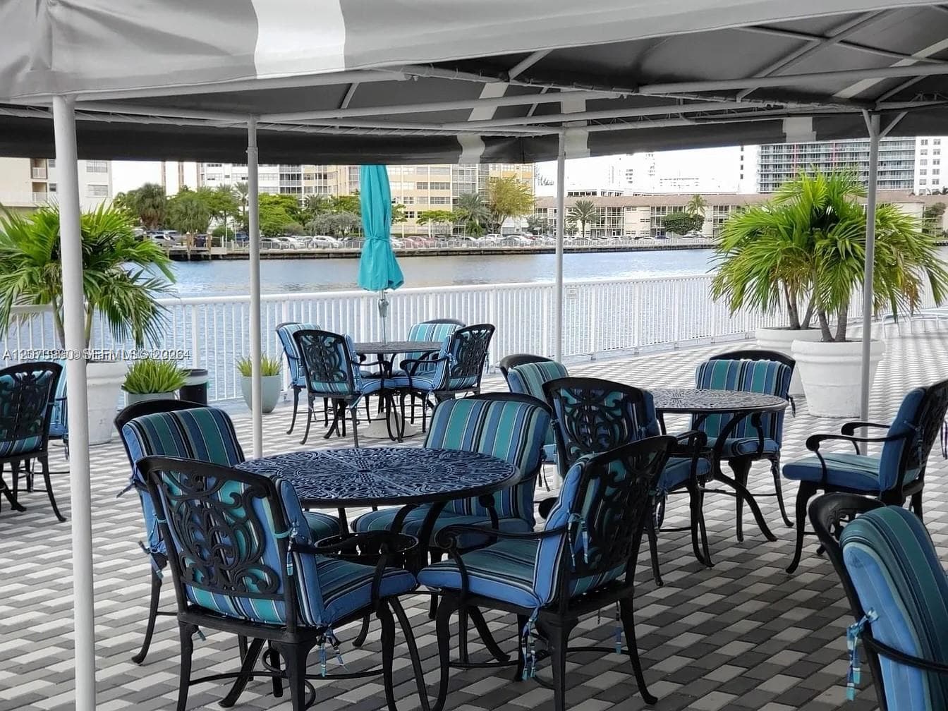 Chelsea Bayview · #422 in Hallandale Beach - Photo 12