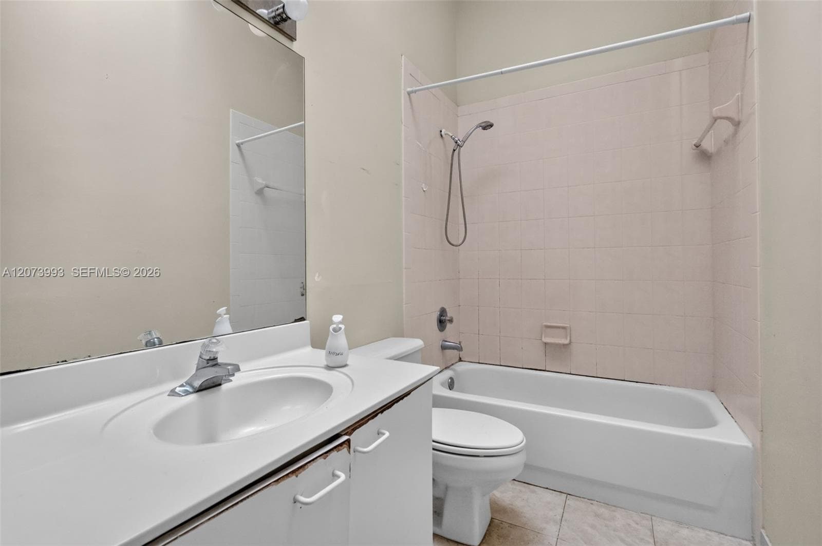 253 NE 211th Ter photo 23