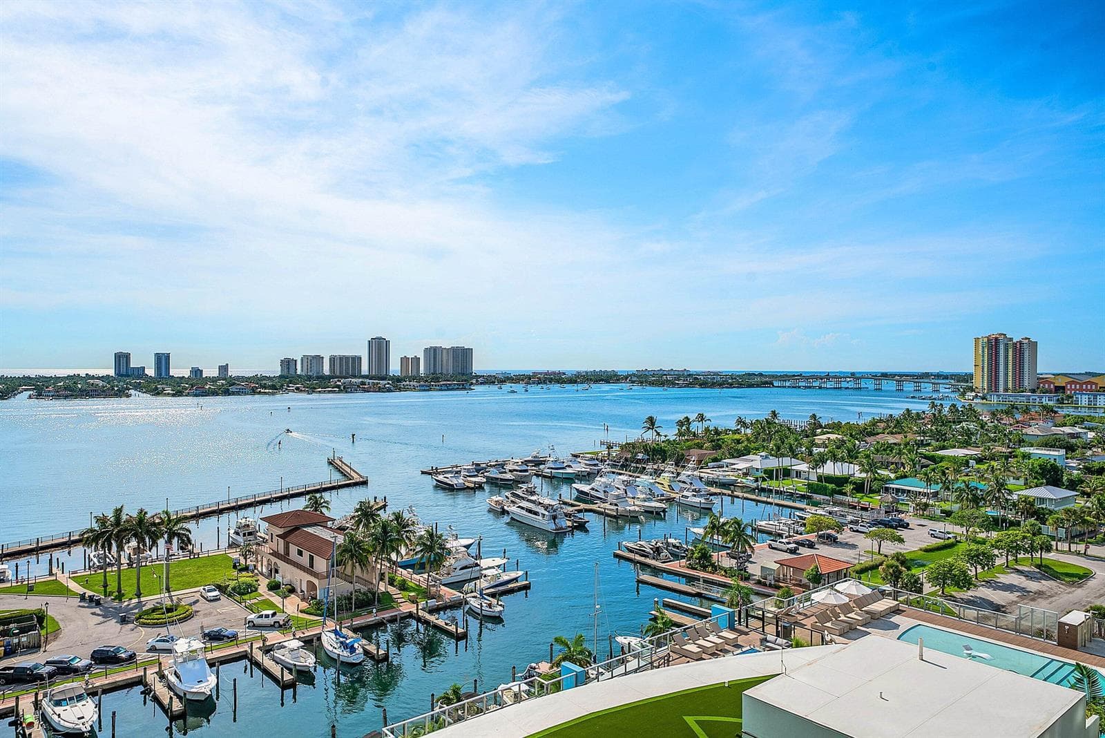 035-220LakeShoreDrive-1107-LakePark-FL-3