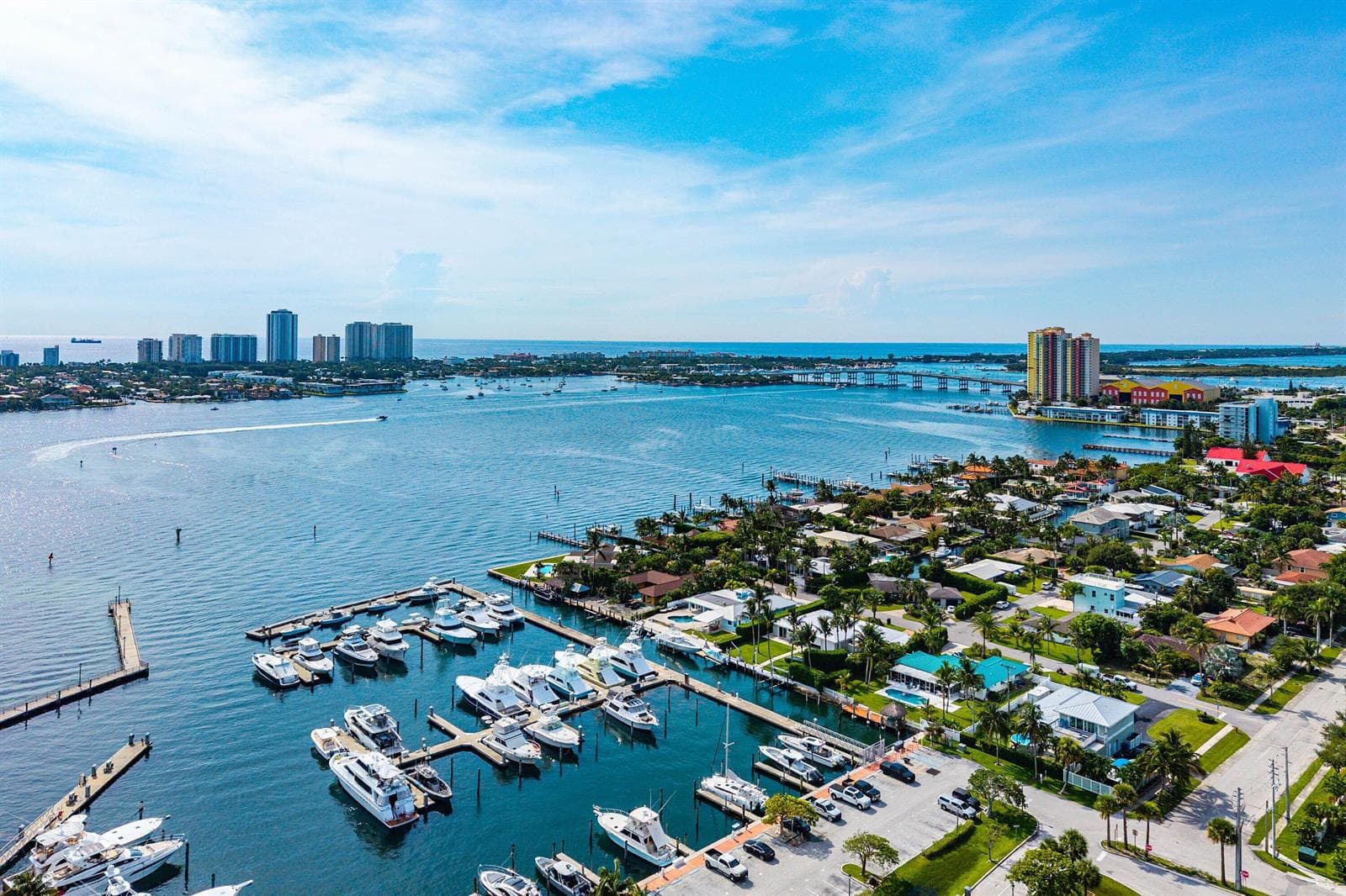 043-220LakeShoreDrive-1107-LakePark-FL-3