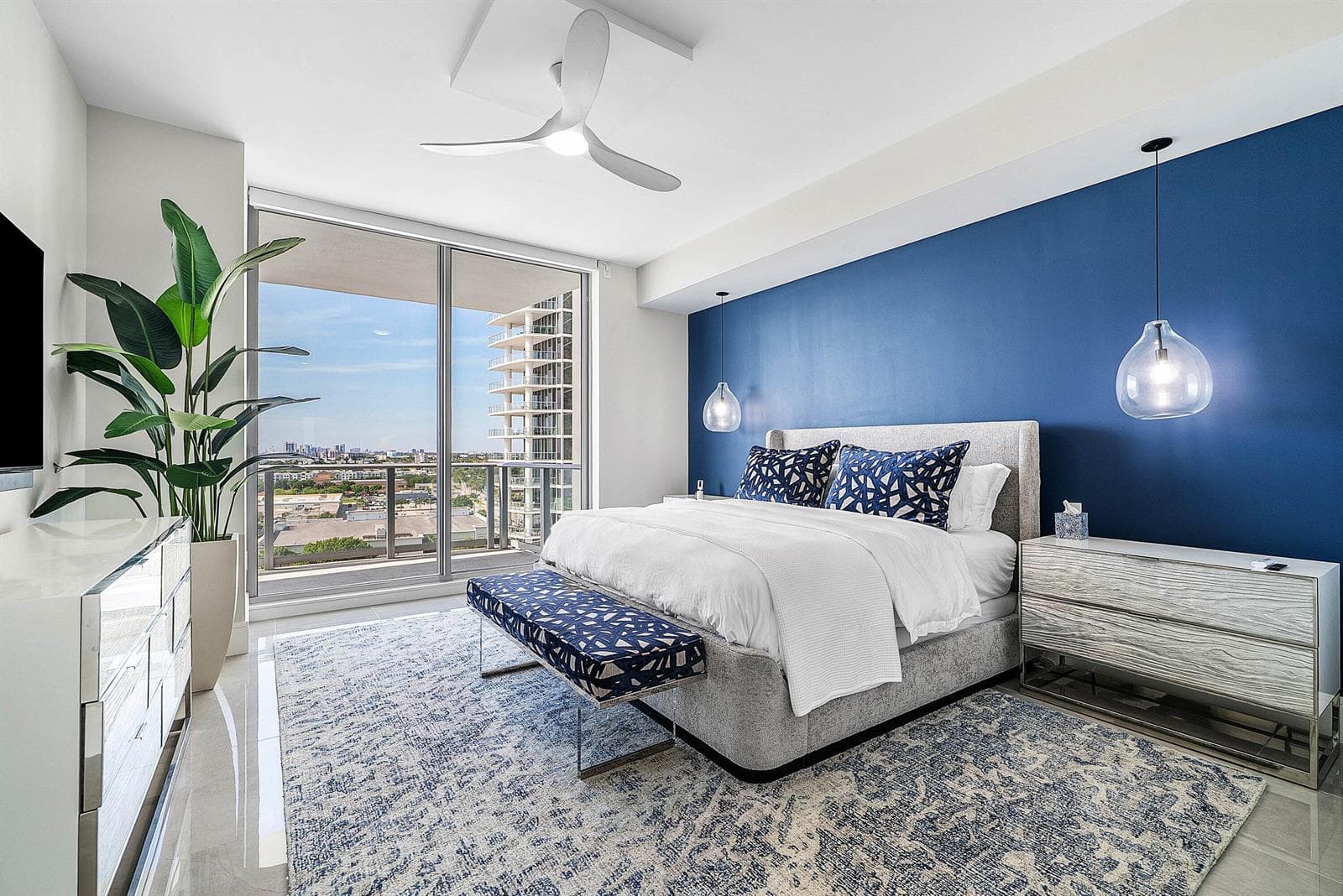 020-220LakeShoreDrive-1107-LakePark-FL-3