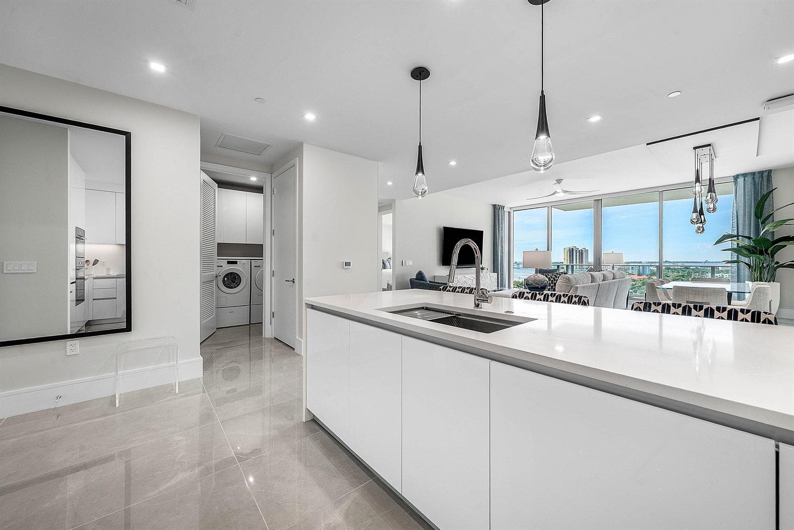 008-220LakeShoreDrive-1107-LakePark-FL-3
