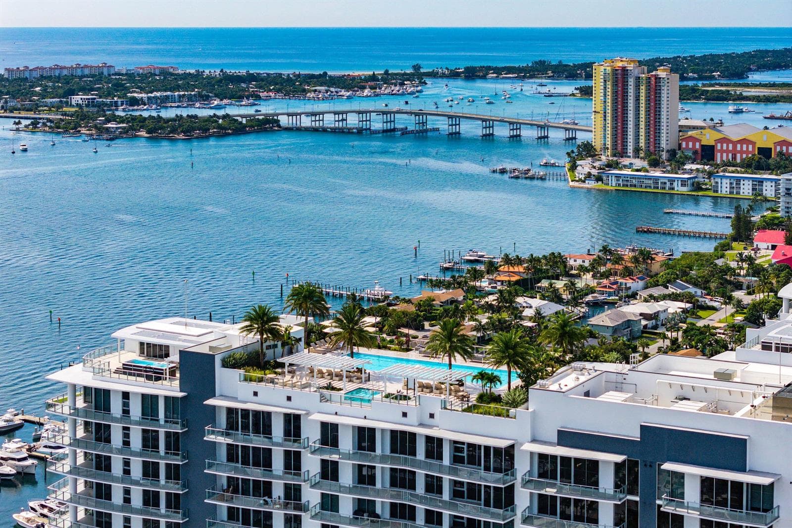 051-220LakeShoreDrive-1107-LakePark-FL-3