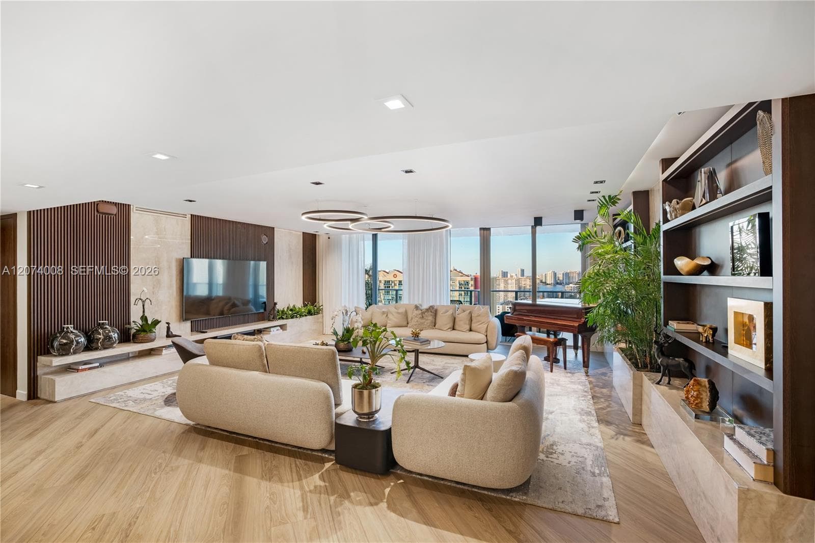 Parque Towers · #5-2403 in Sunny Isles Beach - Photo 2