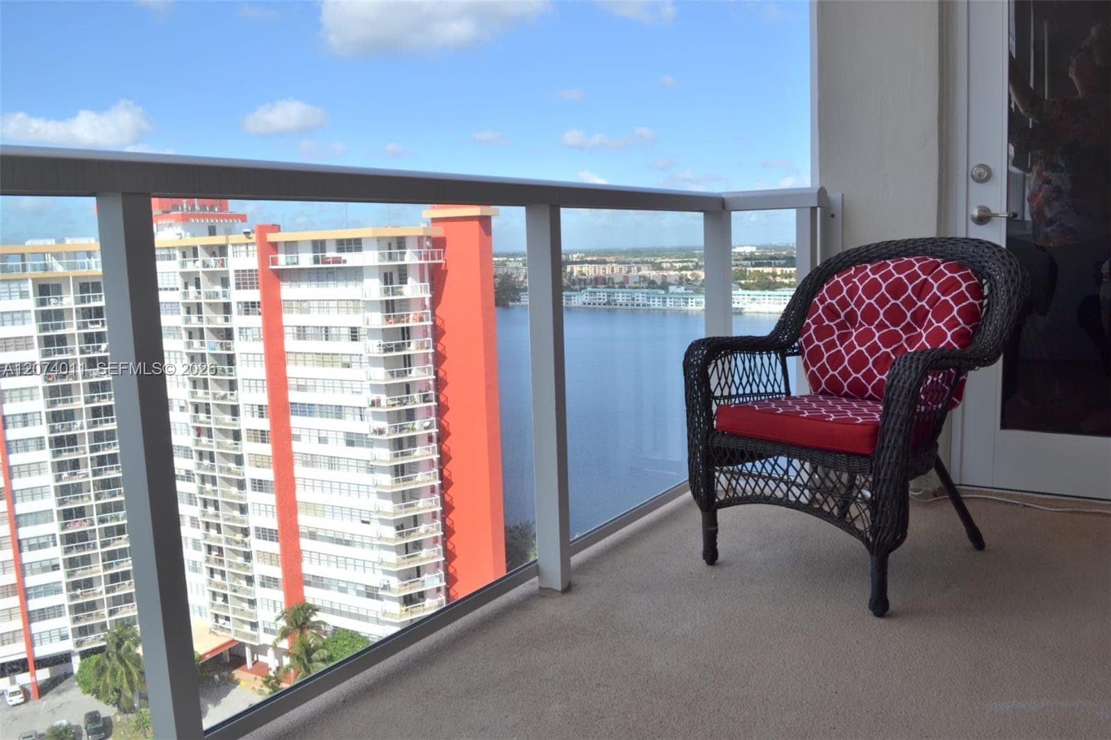 BUCKLEY TOWERS CONDO - EA · #PH3E in Miami - Photo 2