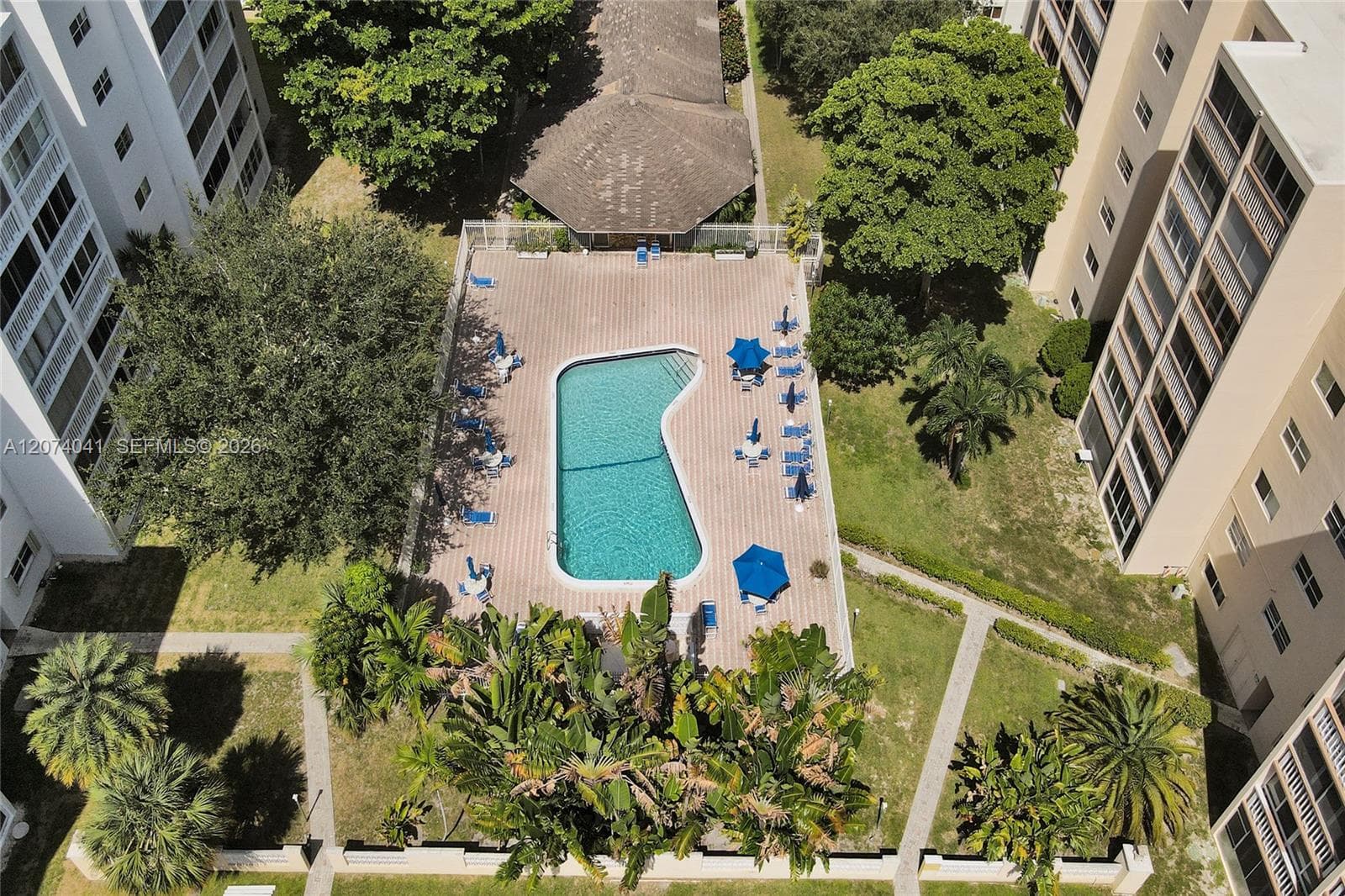 Meadowbrooks · #402 in Hallandale Beach - Photo 24