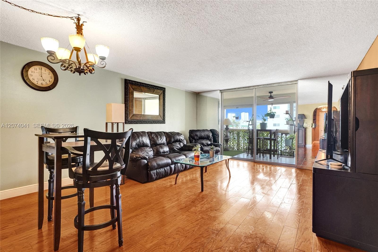 Meadowbrooks · #402 in Hallandale Beach - Photo 10