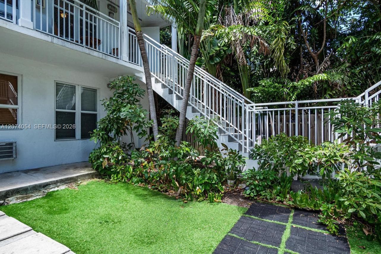 1419 WEST CONDO · #201 in Miami Beach - Photo 2