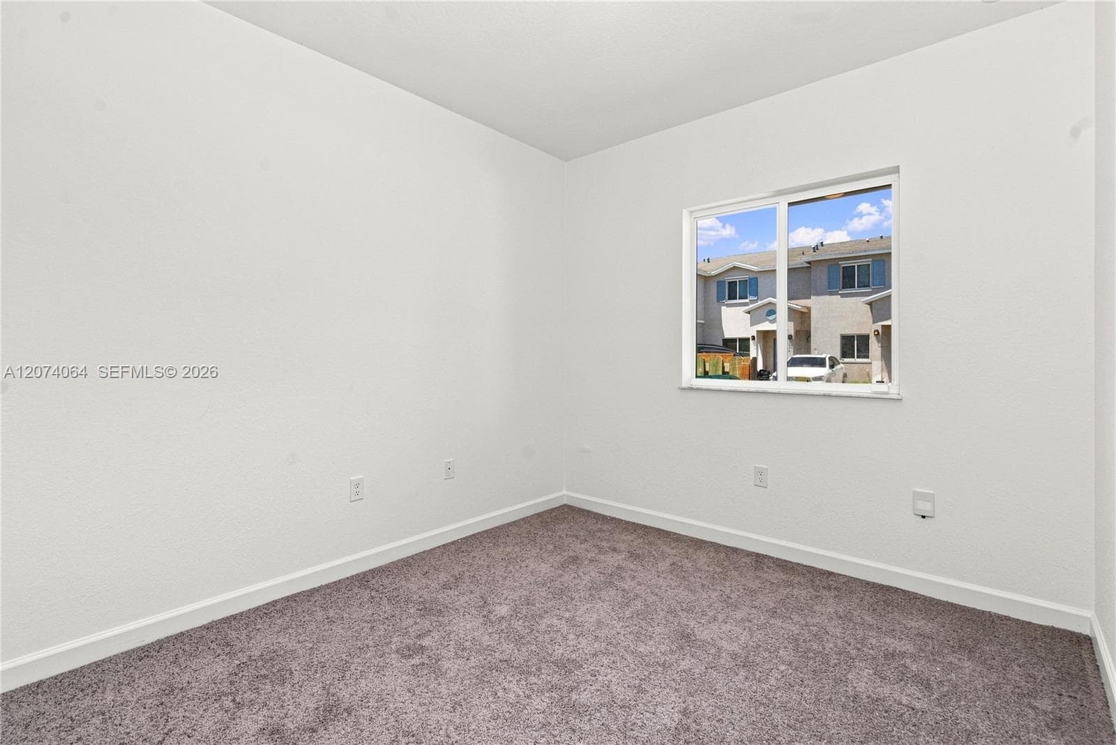 1265 NW 4th Ln photo 17