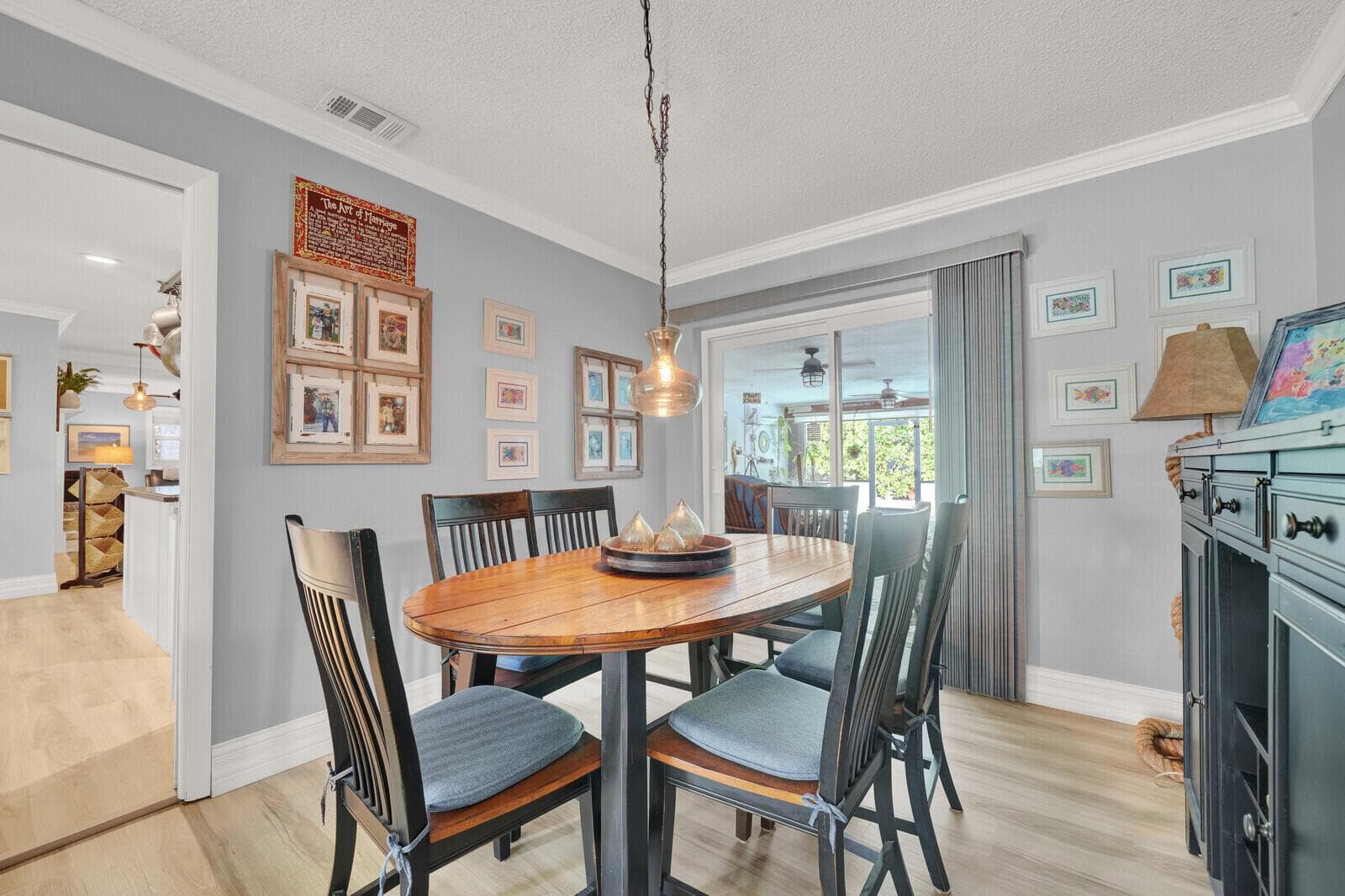 Formal Dining