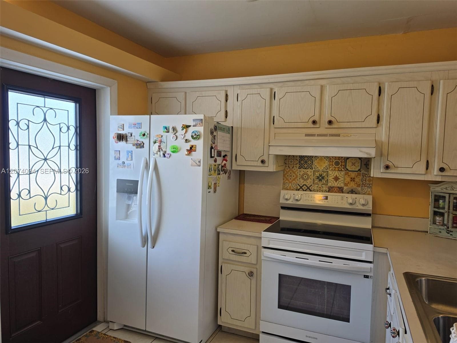 MEADOWBROOK · #108 in Hallandale Beach - Photo 15