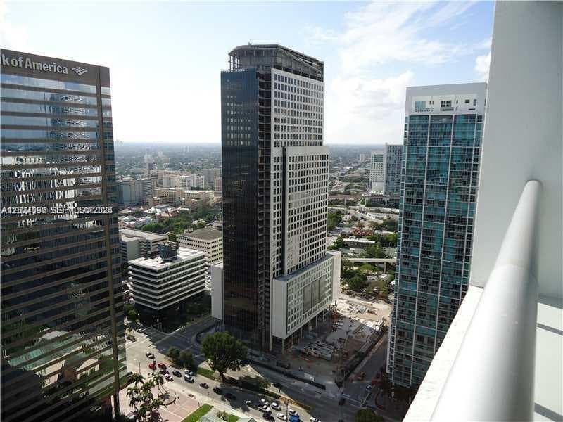 Icon Brickell II · #3609 in Miami - Photo 2