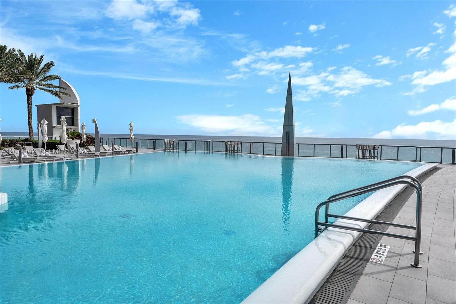 Jade Ocean · #4201 in Sunny Isles Beach - Photo 43