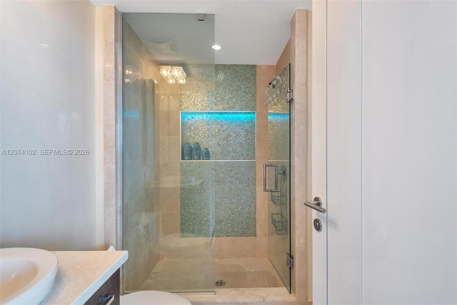 Jade Ocean · #4201 in Sunny Isles Beach - Photo 22