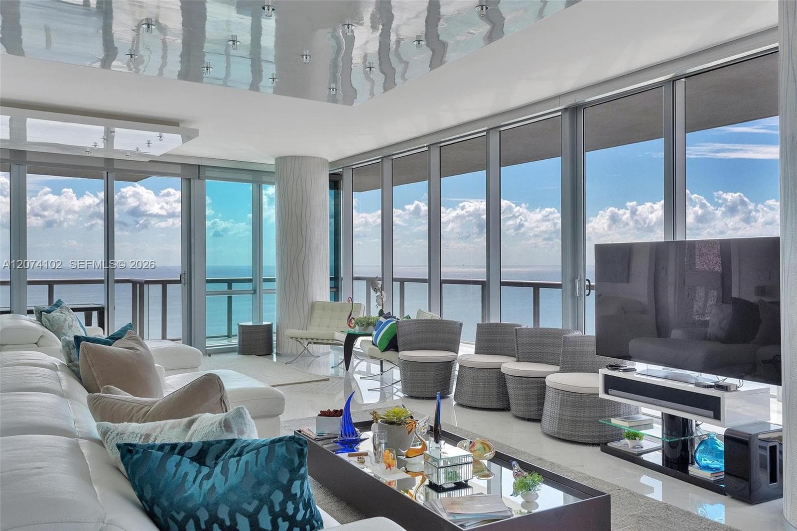 Jade Ocean · #4201 in Sunny Isles Beach - Photo 5