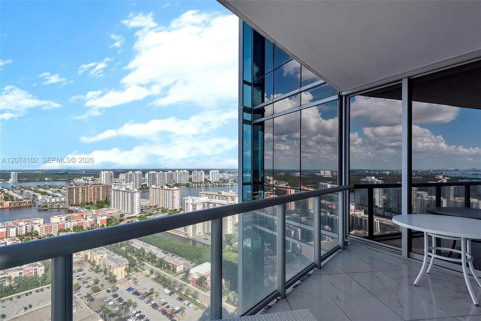 Jade Ocean · #4201 in Sunny Isles Beach - Photo 4