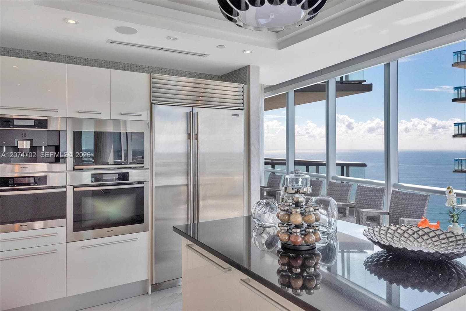 Jade Ocean · #4201 in Sunny Isles Beach - Photo 8