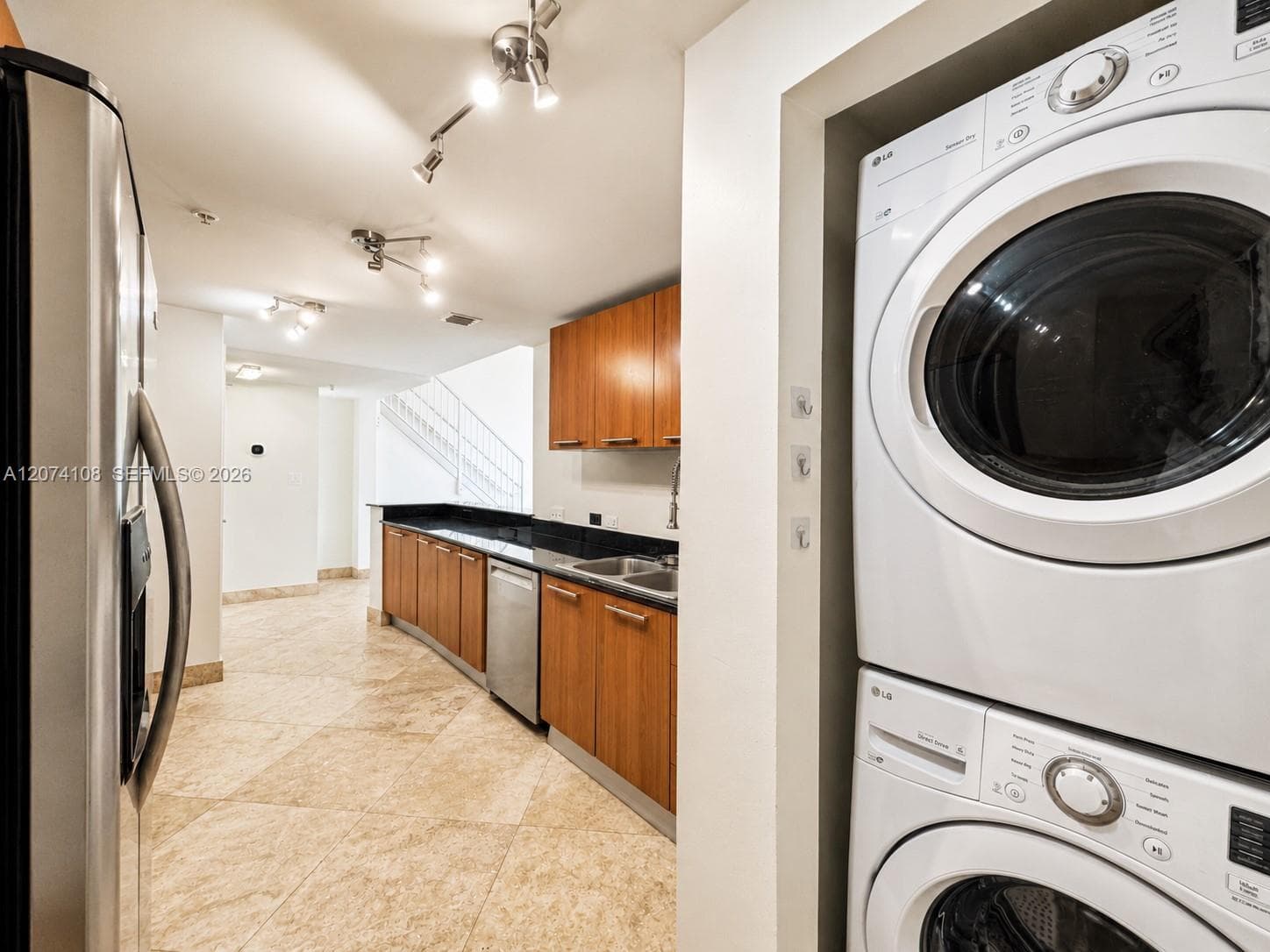 EASTSIDE AT AVENTURA COND · #709 in Aventura - Photo 5