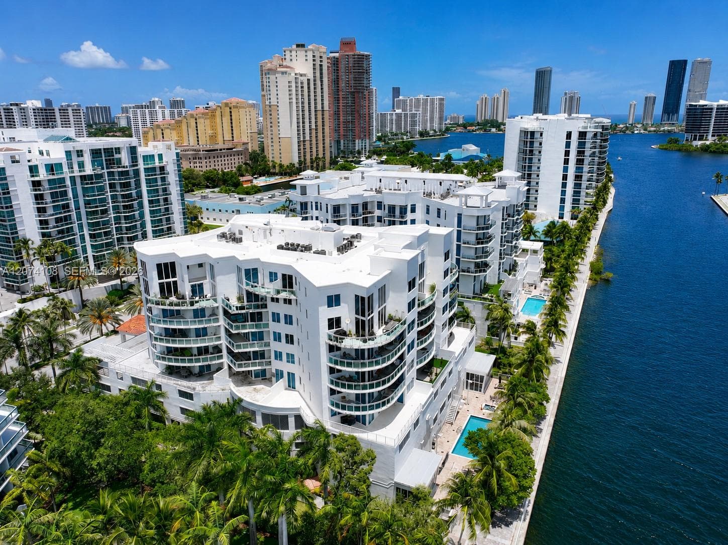 EASTSIDE AT AVENTURA COND · #709 in Aventura - Photo 24